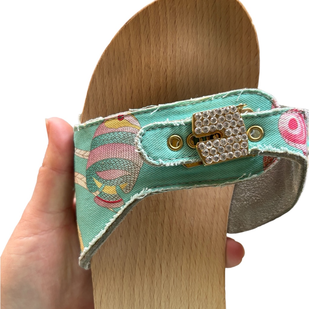 Hollywould Wooden Slides